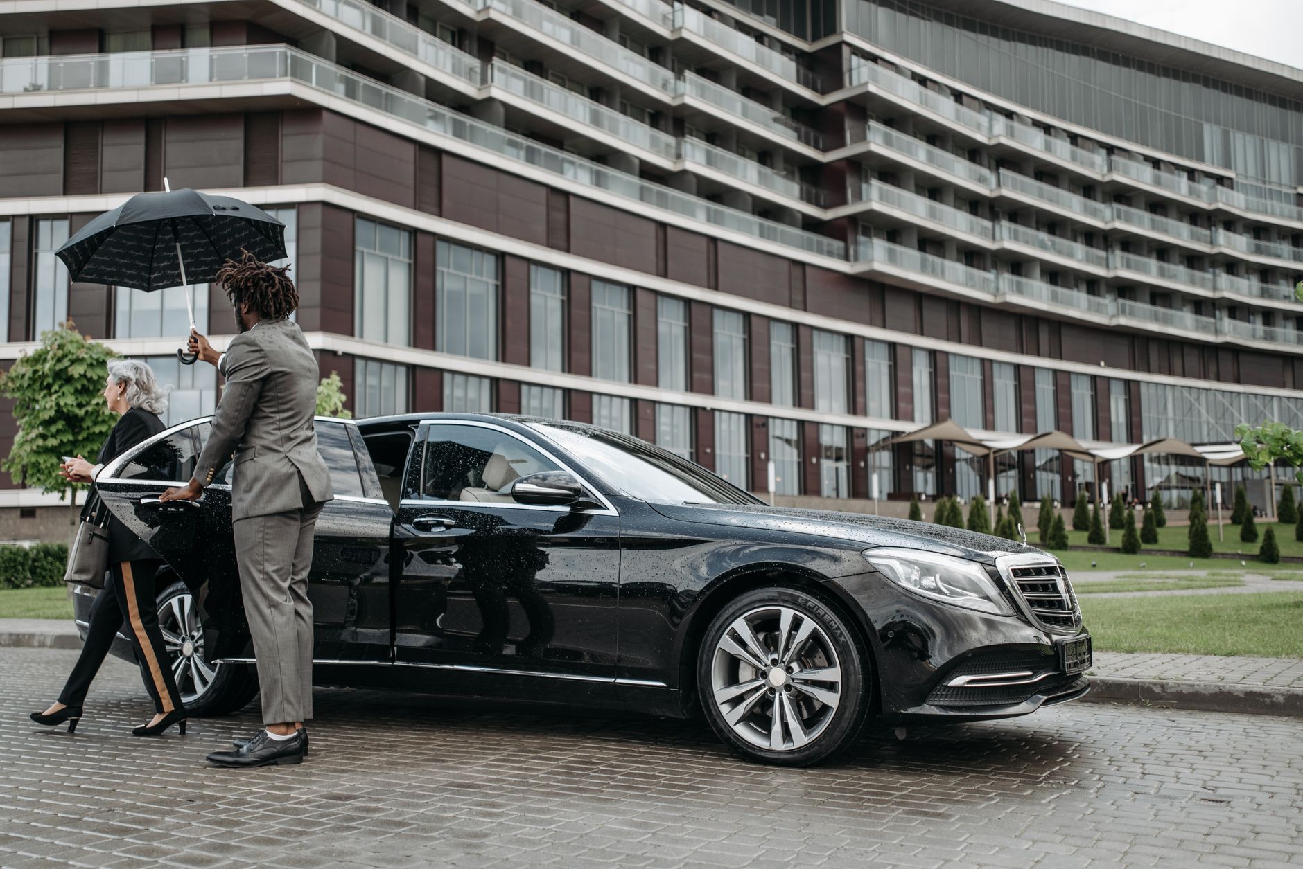 Chauffeur privé équipe à Toulouse